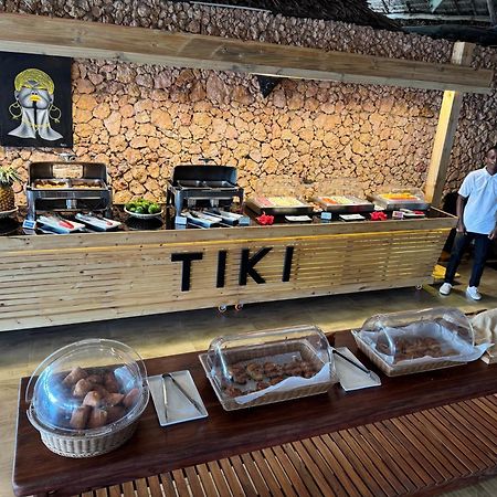 Tiki Beach Club & Resort (Adults Only) Bwejuu Eksteriør bilde