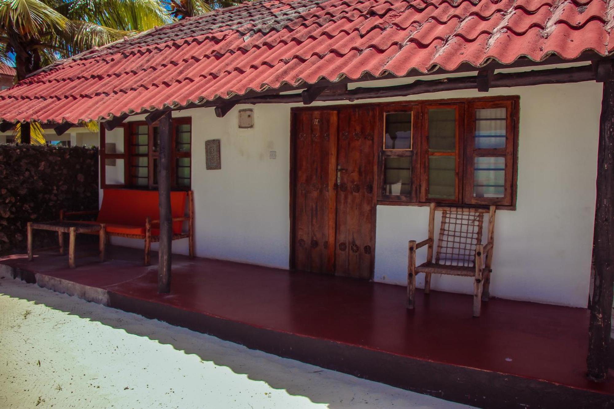 Tiki Beach Club & Resort (Adults Only) Bwejuu Eksteriør bilde