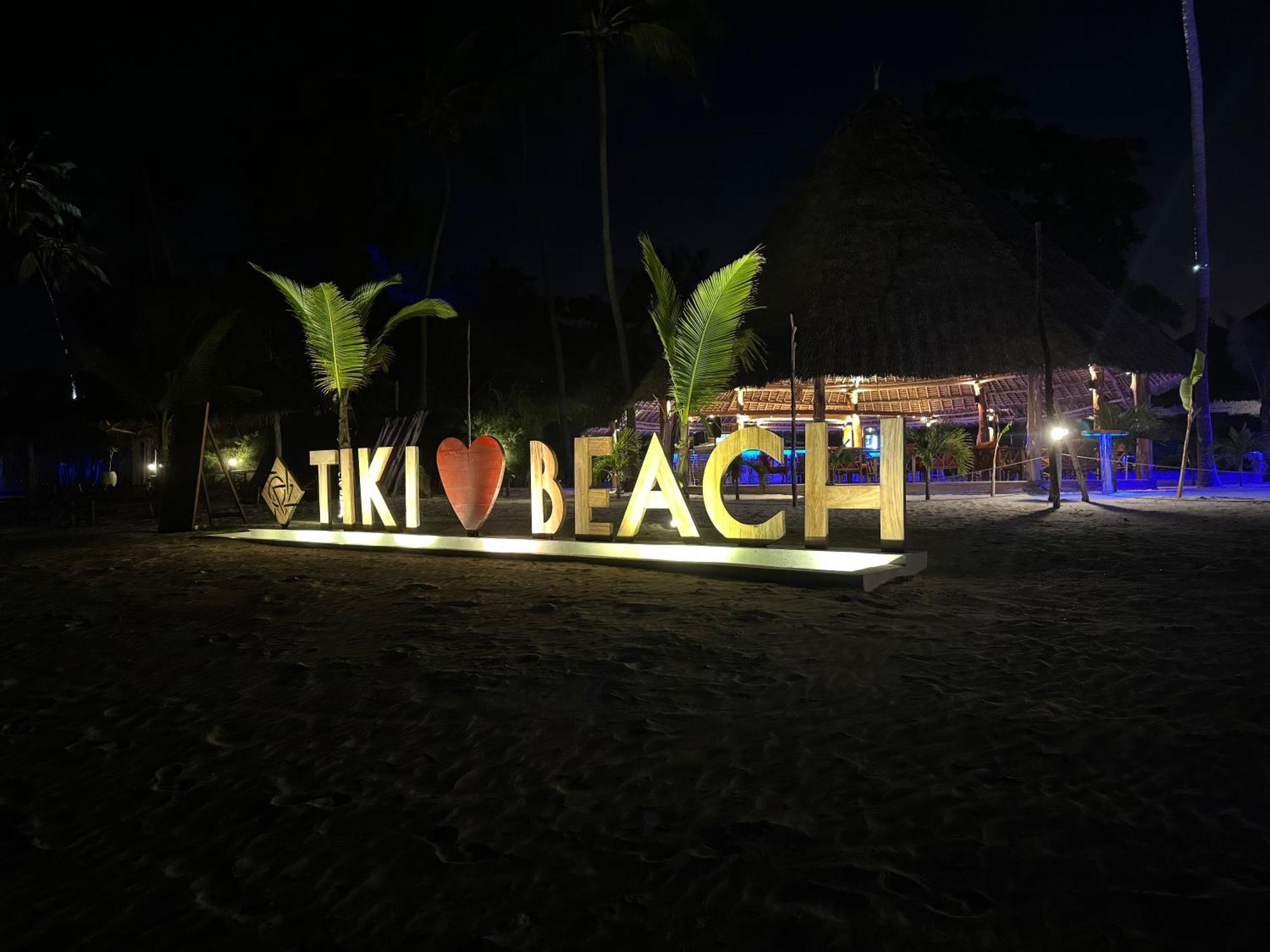 Tiki Beach Club & Resort (Adults Only) Bwejuu Eksteriør bilde
