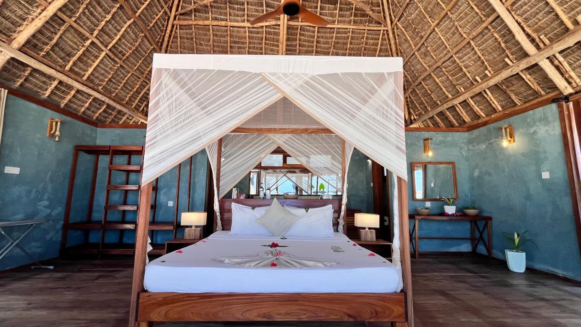 Tiki Beach Club & Resort (Adults Only) Bwejuu Eksteriør bilde